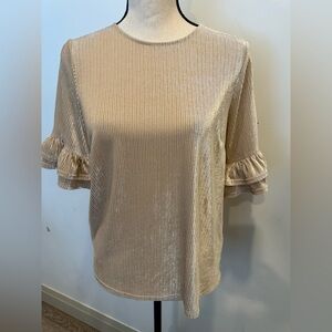 Anthropologie Greylin Cream velvety  blouse with ruffled sleeves keyhole back M